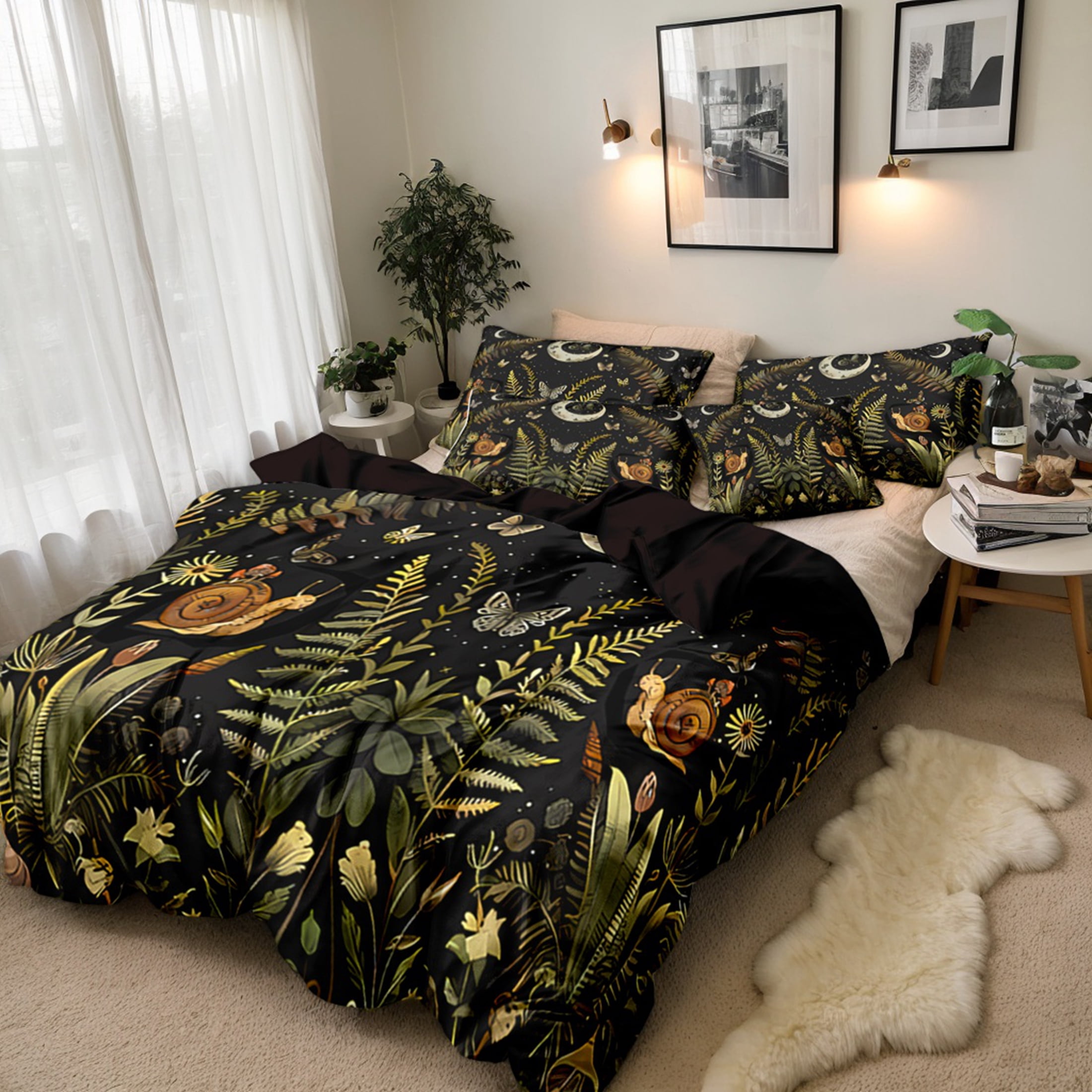 Orylavena Snail Forest Microfiber Duvet Cover Set, Black Back, King