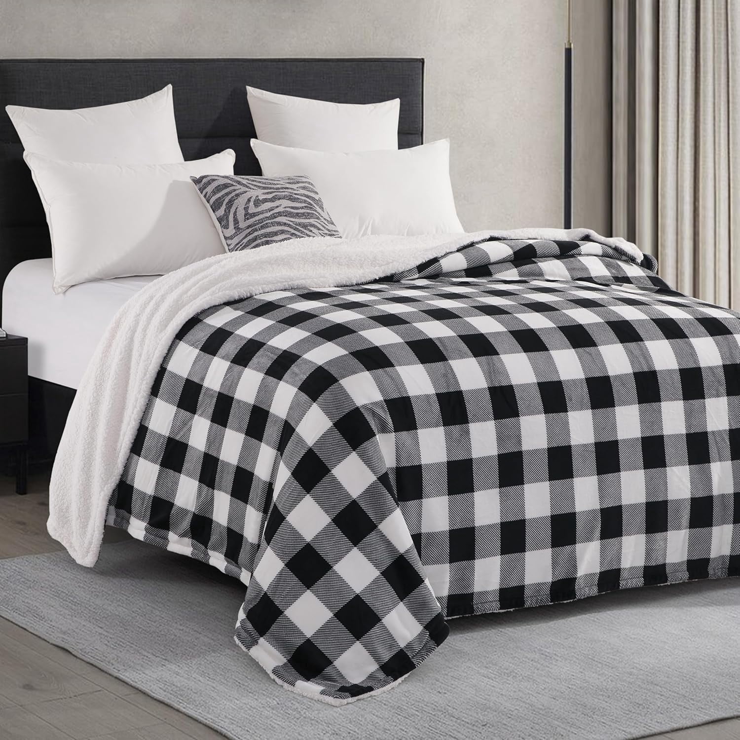 Elegant Comfort Reversible Buffalo Plaid Flannel Sherpa Blanket - Soft Fleece Throw for Couch or Bed - Plush Warm Winter Blanket, Twin XL, Black