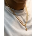 thumbnail image 3 of Collar Colgante Tridente Oro CRUZE Hipoalergénico Resistente al agua, 3 of 3