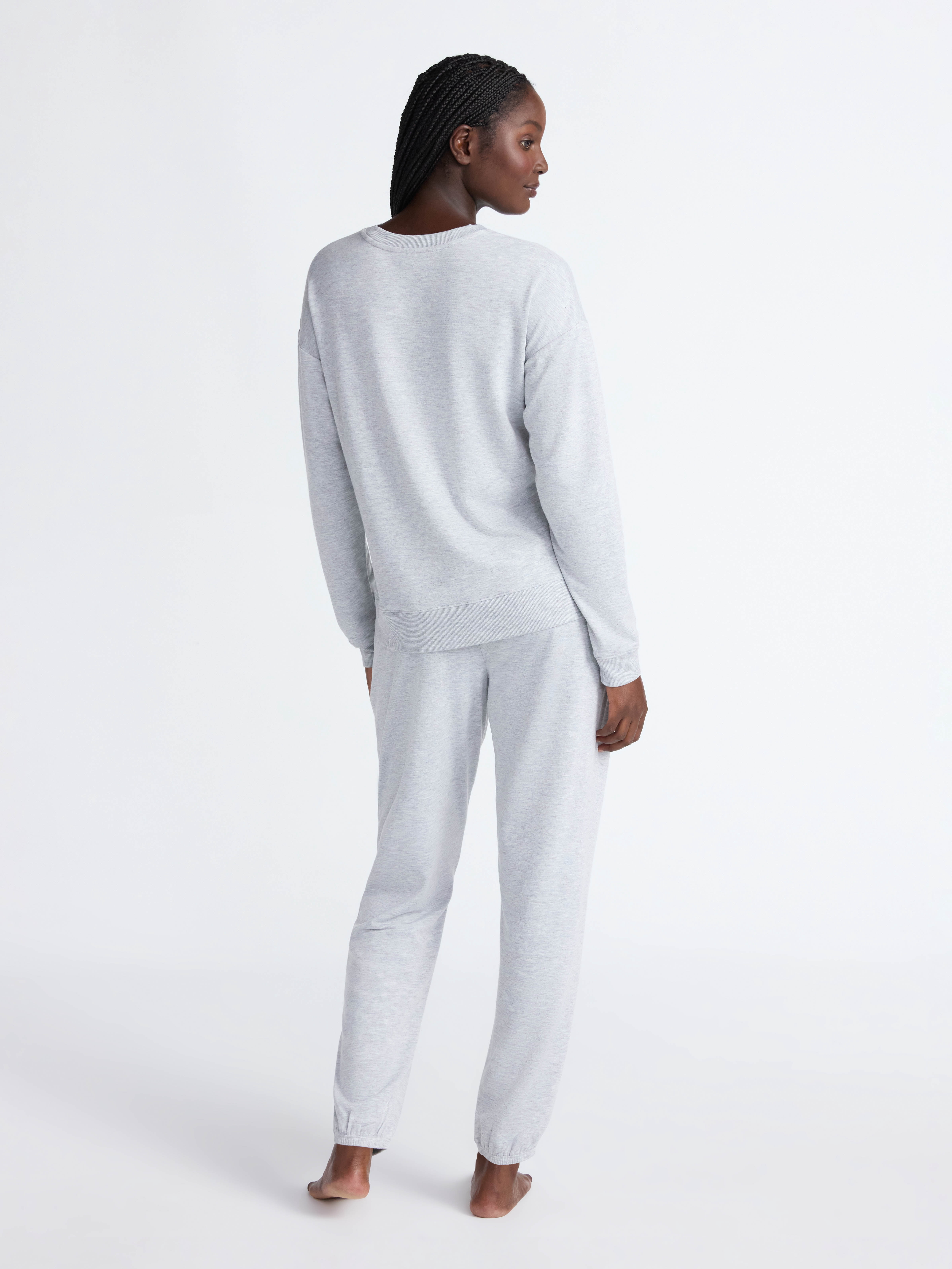 Joyspun Women’s Fleece Long Sleeve Top and Joggers Lounge Set, 2-Piece, Sizes XS-3X