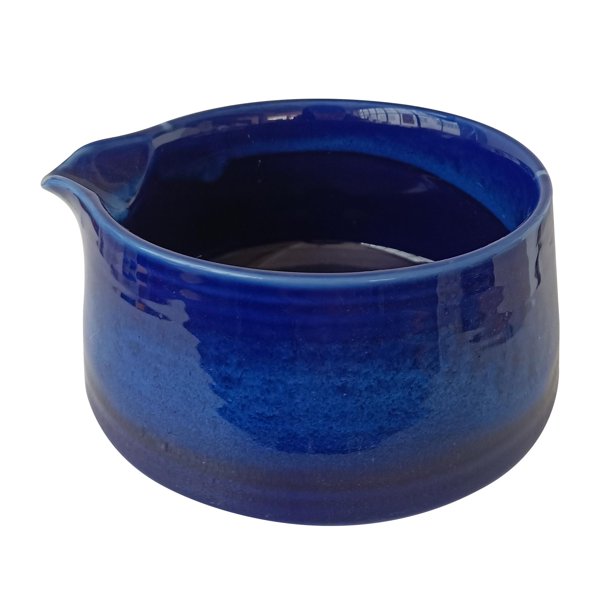 Cuenco para té matcha con pico, cuenco de porcelana, accesorio de cerámica para matcha hecho a mano azul