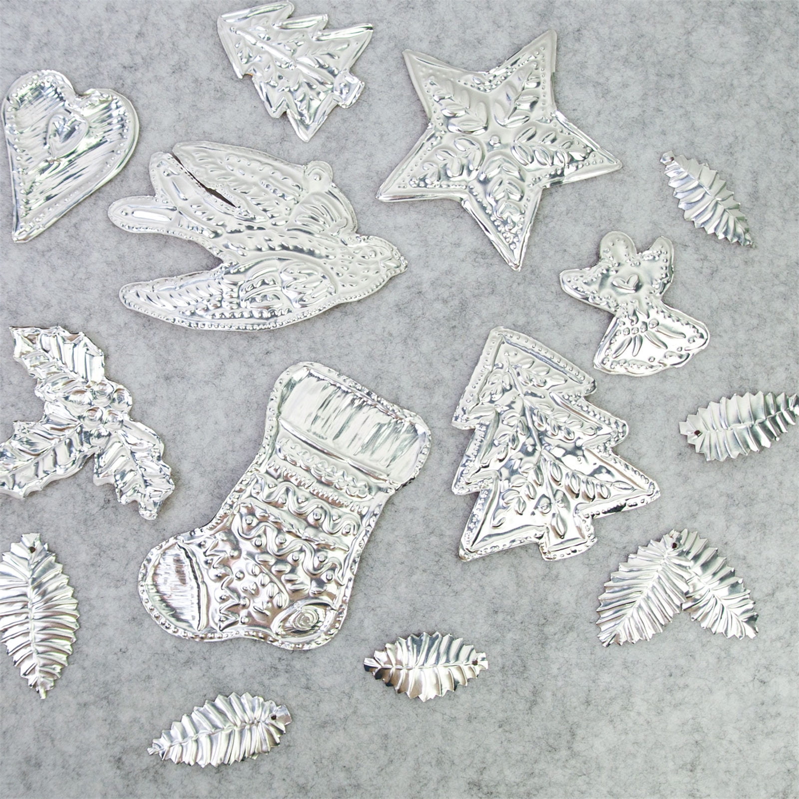 Foil Embossed Holiday Decorations Set Easy Assembly Christmas Art Craft Supplies For Kids And Adults Art Craft Project