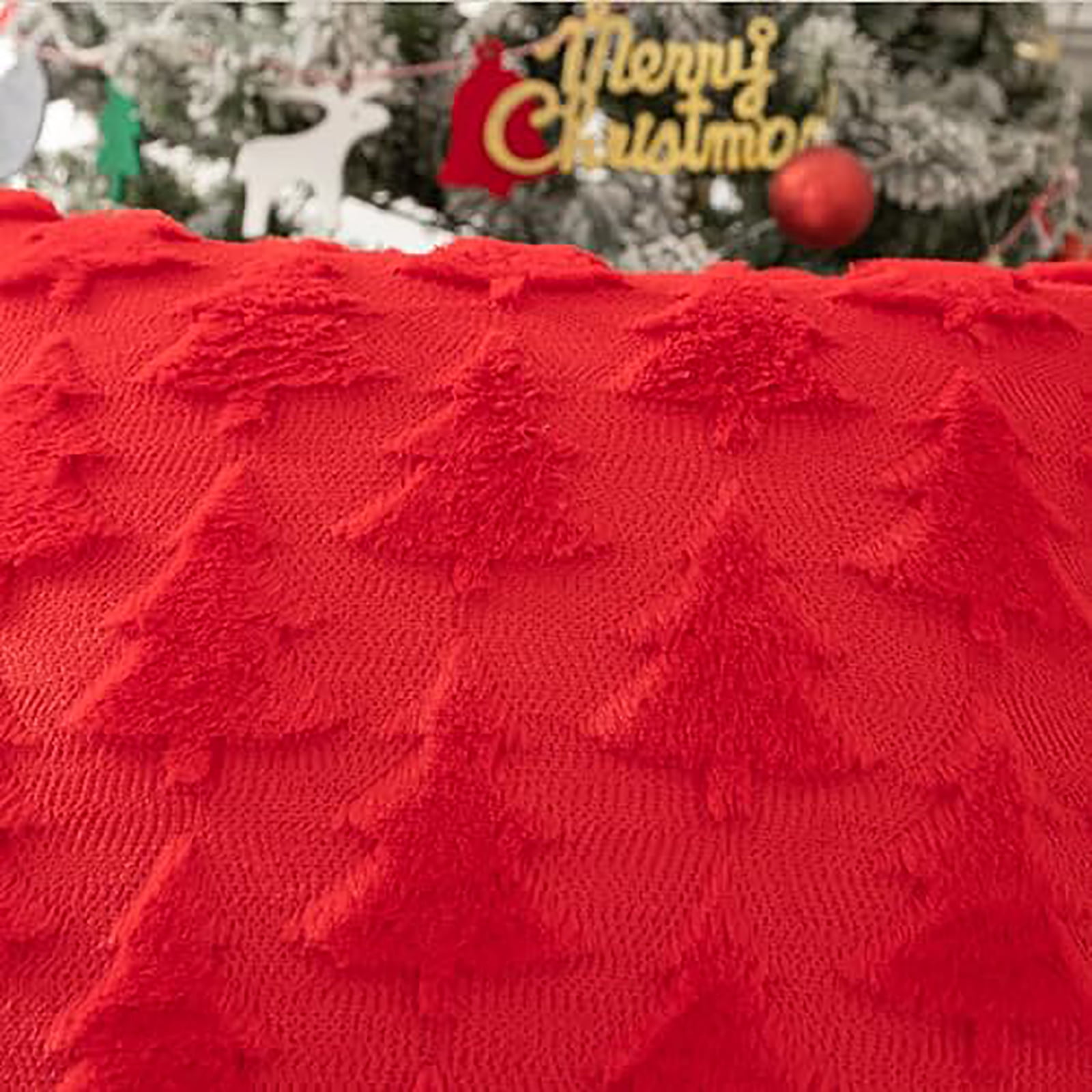 Christmas Pillow Covers 18x18 Inch Set of 4 Soft Plush Faux Fur Christmas Tree Decorative Couch Cushion Case Throw Pillows Pillowcases for Couch Sofa Holiday Festivals Winter Decor