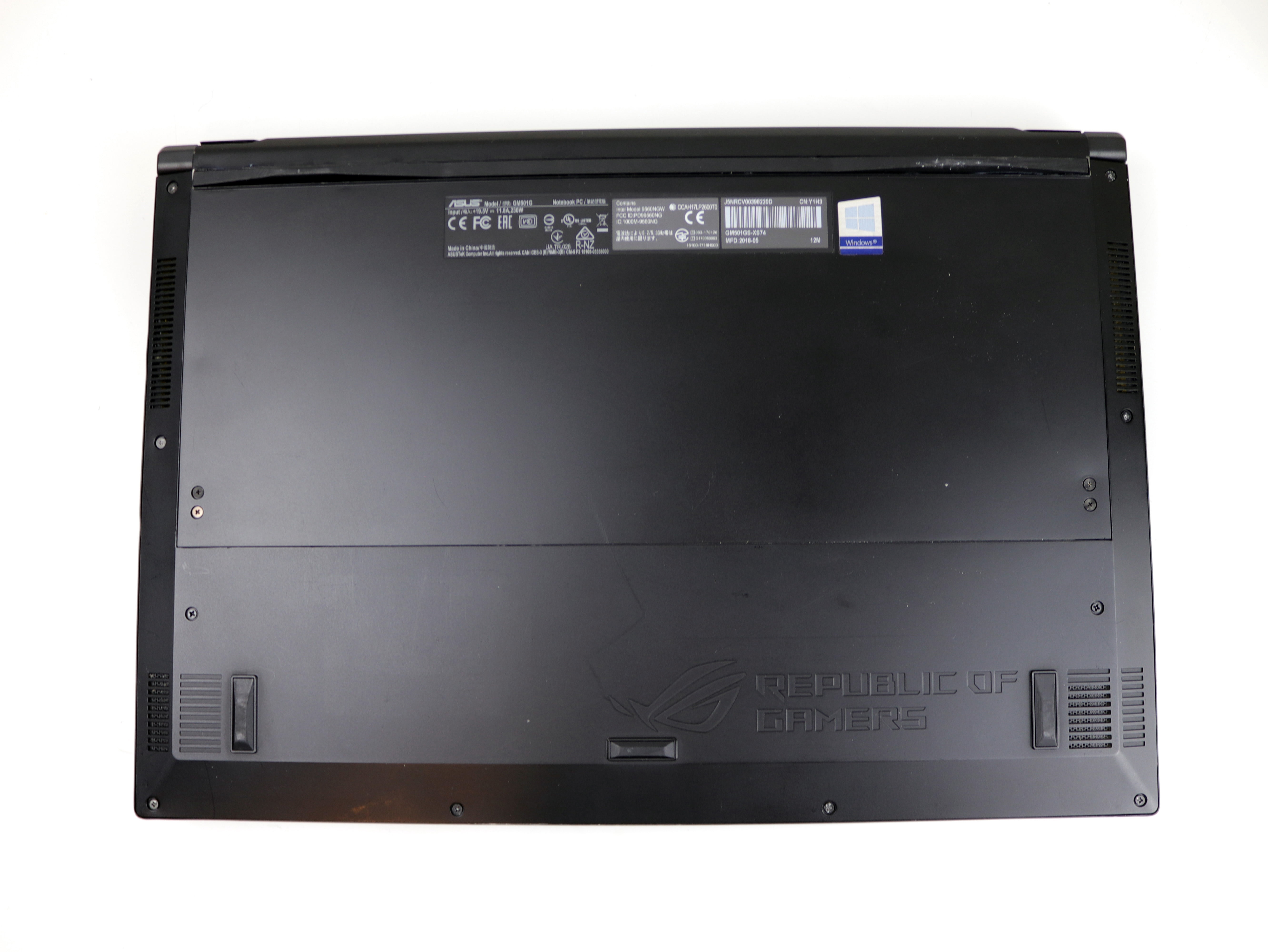 ASUS ZEPHYRUS GM501G 15.6" Laptop i7-8750H 16GB RAM 512GB SSD NVIDIA GTX 1070 Windows 11 Pro