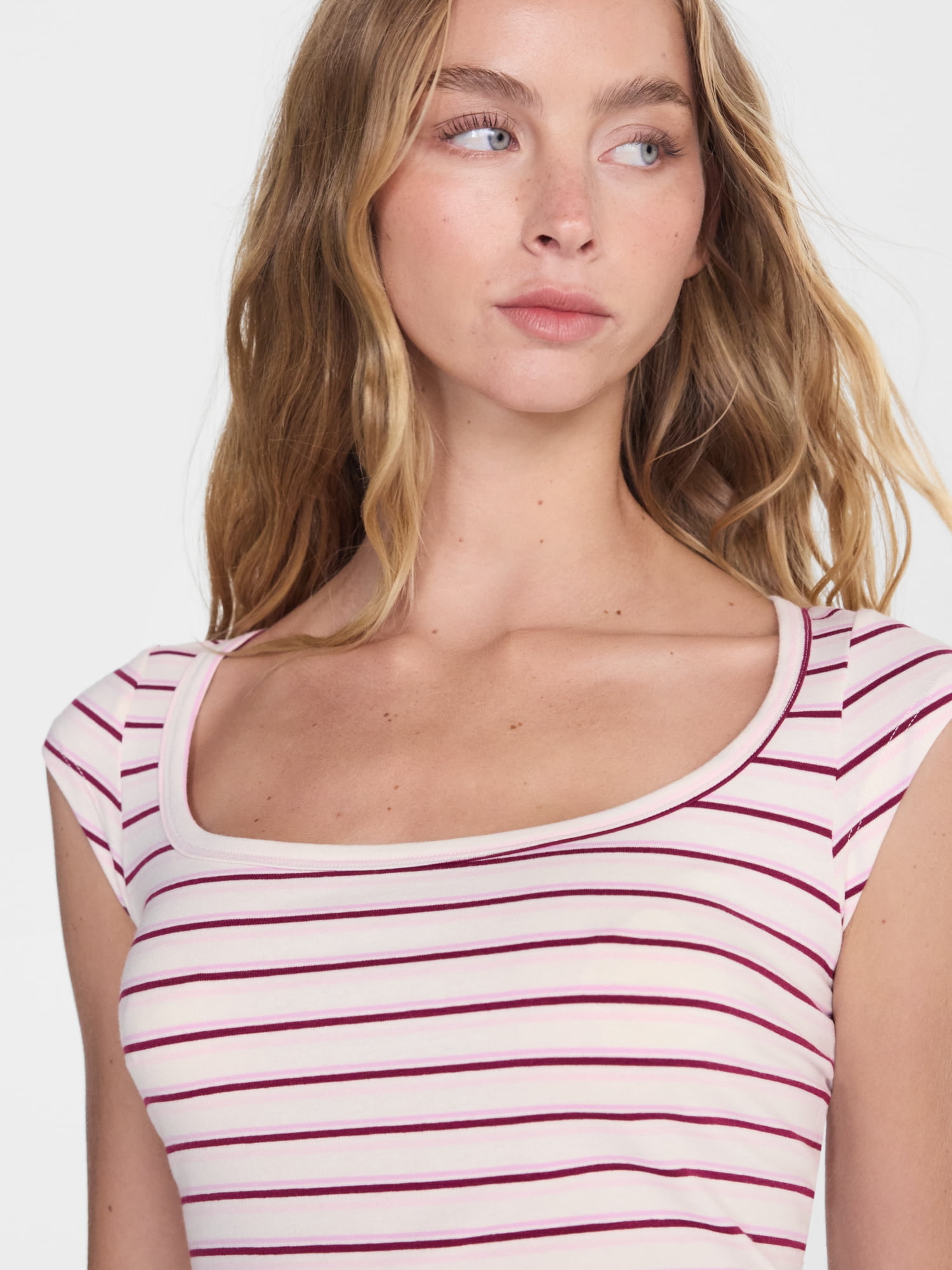 No Boundaries Cloud Core Scoop Neck Sleep Tee, Women's XXS-3X