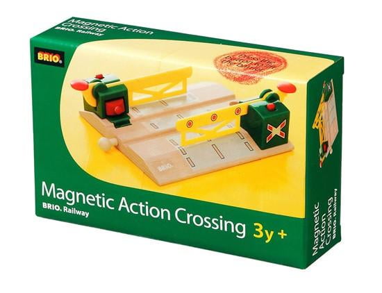brio magnetic action crossing
