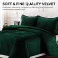 thumbnail image 3 of Tribeca Living Juego De Cama De Terciopelo Tamaño King De Tres Piezas Con Punto De Panal, Incluye Un Edredón Extragrande Y Dos Fundas De Almohada Falsas, 260 G/M², Terciopelo Súper Suave Lugano/Verde, 3 of 5