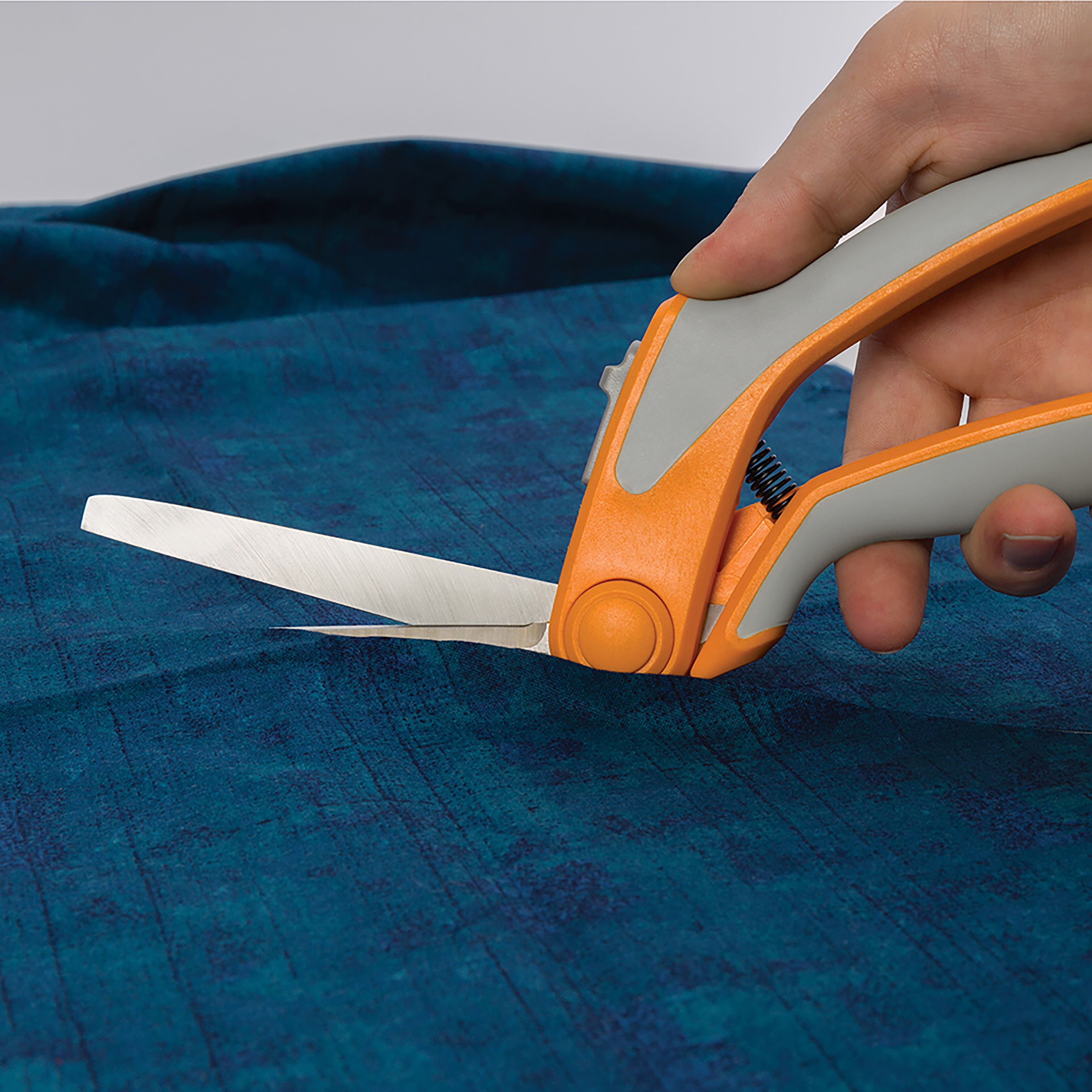 Fiskars Razor Sharp Sewing Shears - 9 - Scissors - Cutting