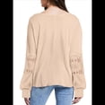 thumbnail image 3 of Blusas de Mujer con Cuello en V, Larga, Encaje, Elegantes, Informales, Modernas, de Gran Tamaño. Albaricoque L, 3 of 7