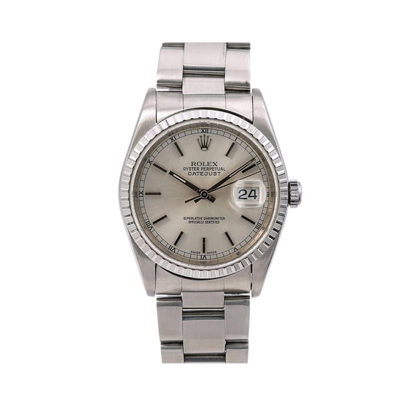 Pre-Owned Rolex Datejust 36MM 16220 Silver Dial Engine Turned Bezel Stainless Steel Oyster Bracelet