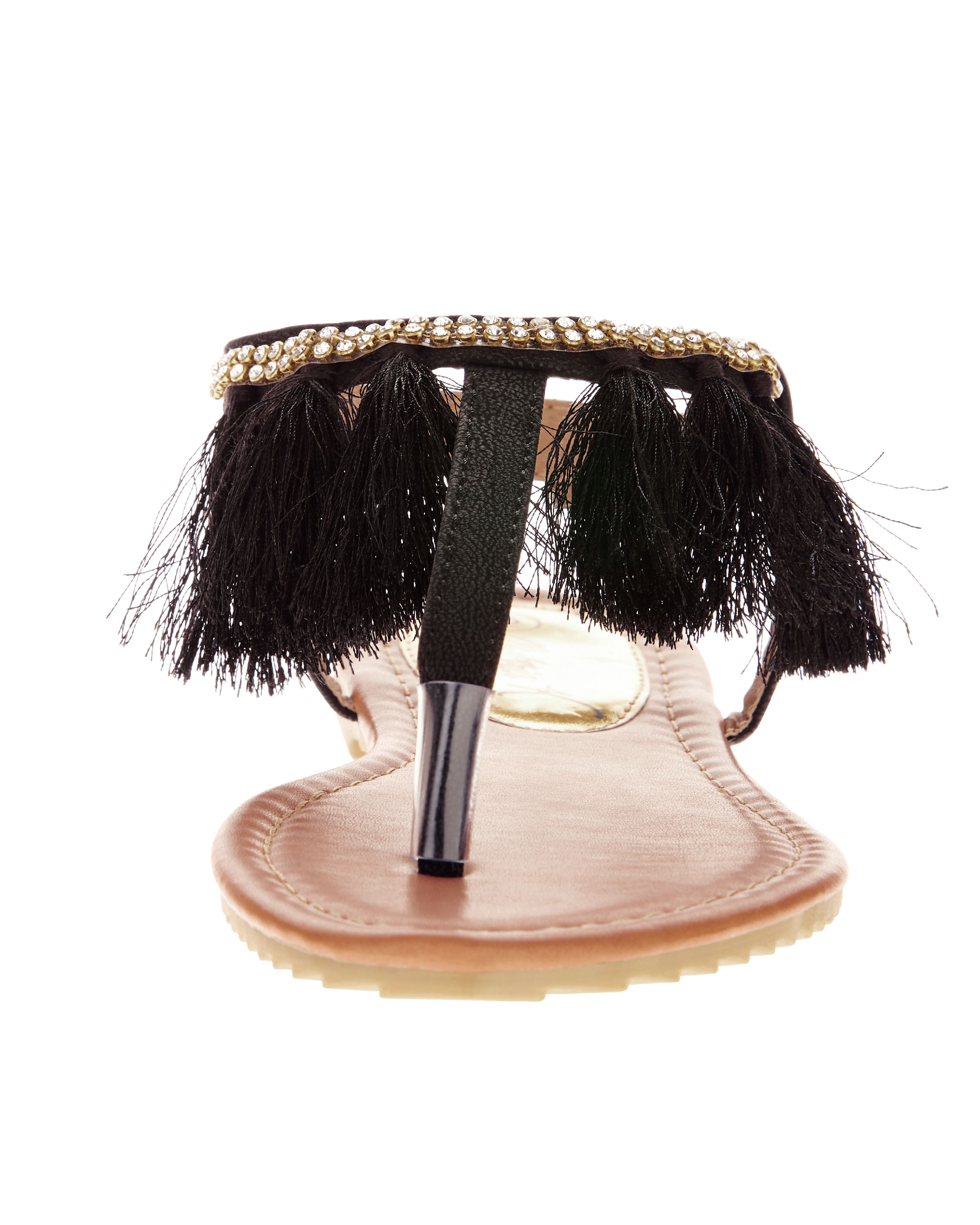Victoria K Women's Fringe Design sandals