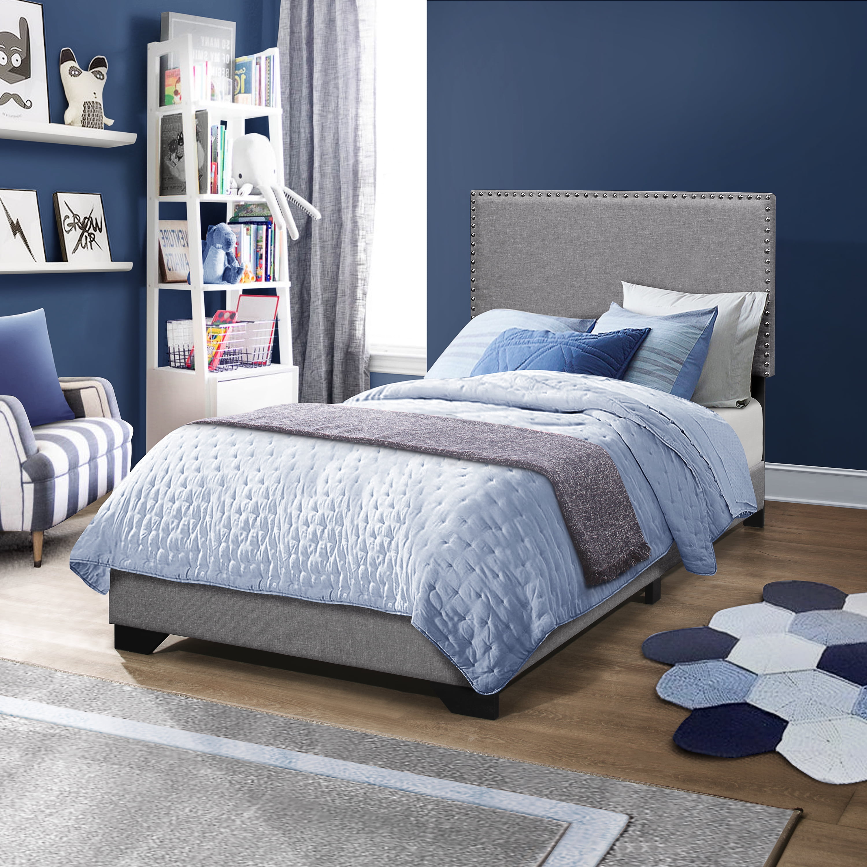 Skyler twin platform on sale bed