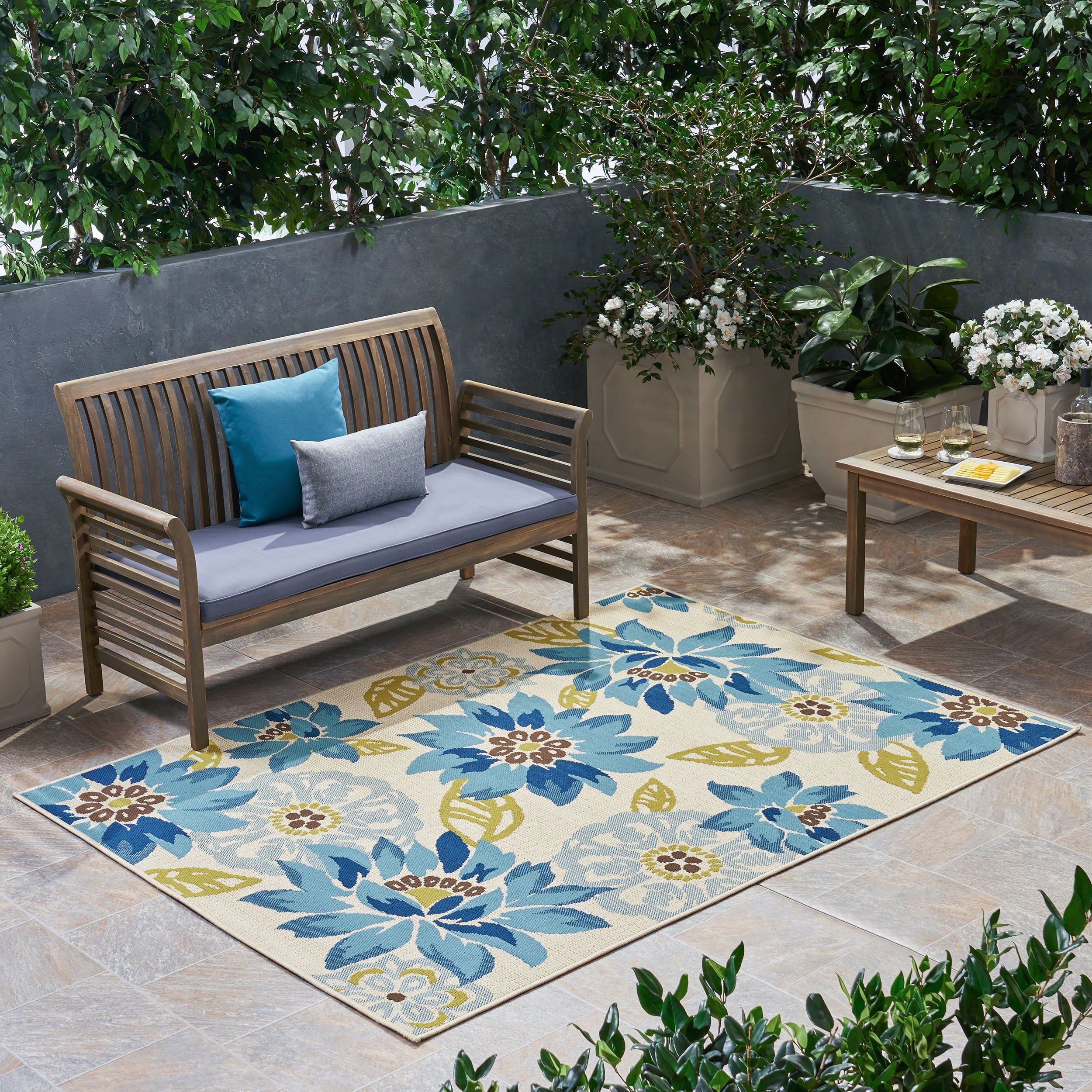 Lilith Outdoor 5'3" x 7' Floral Area Rug, Ivory and Anemone Walmart