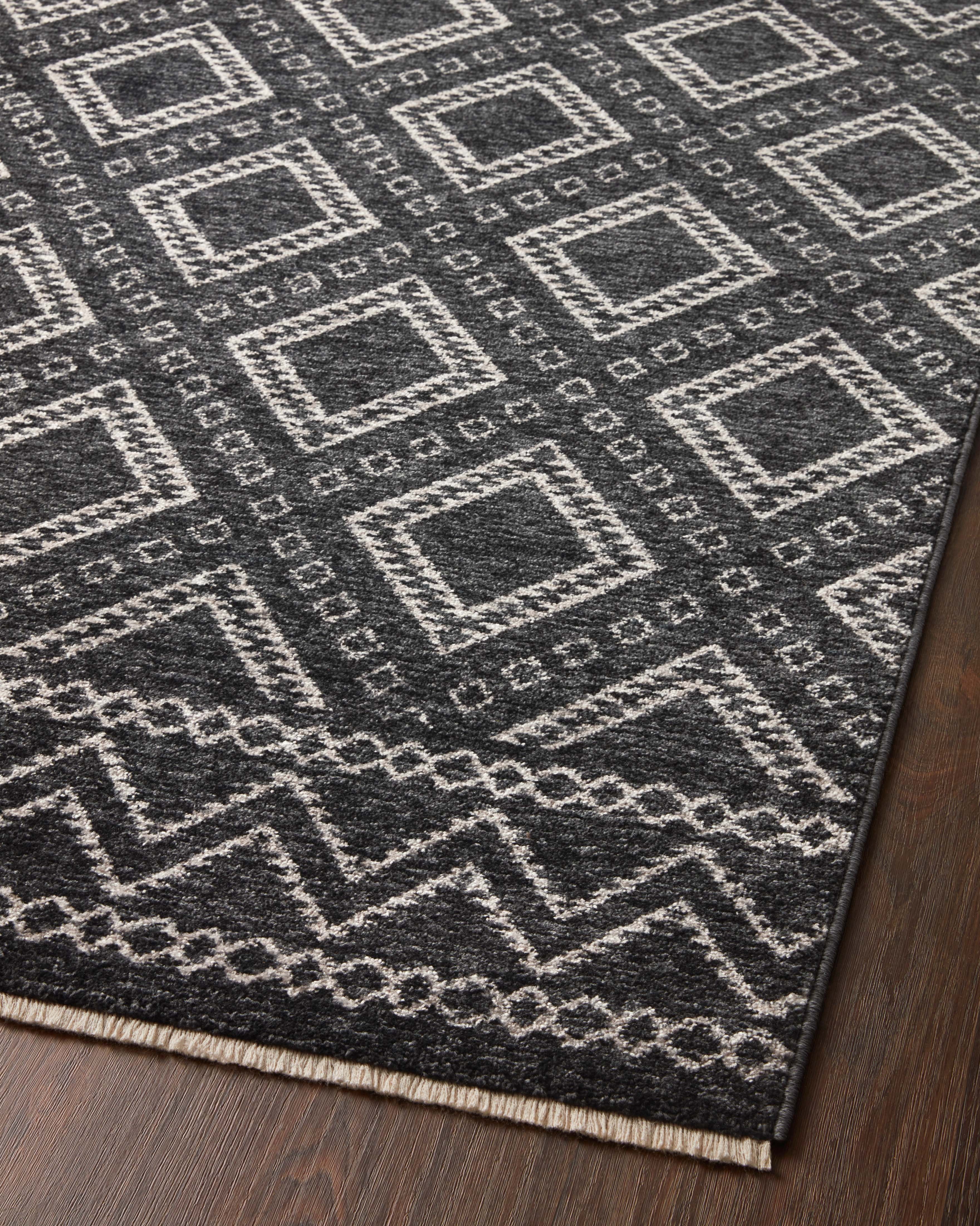 Loloi Vance Charcoal / Dove 2'-7" x 10'-0" Runner Rug