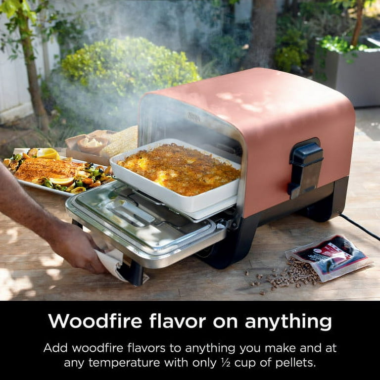 Ninja Woodfire 8-in-1 Outdoor Oven, High-Heat Roaster, Artisan Pizza Oven, Foolproof BBQ Smoker with Woodfire Technology, Electric | XBSOO101