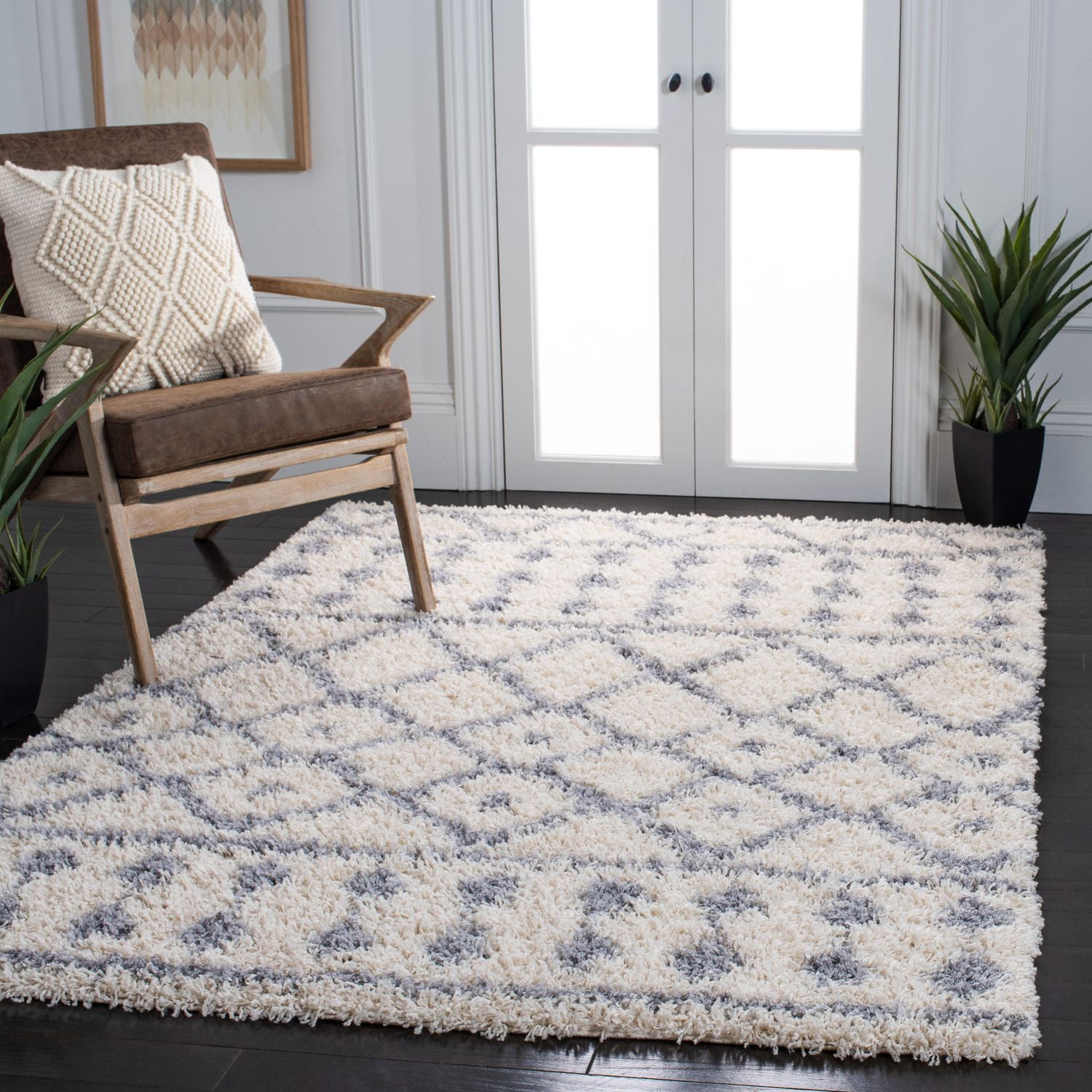 Safavieh Venus Susan Abstract Geometric Shag Area Rug