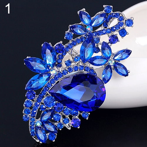 Blucome Luxury Czech Rhinestone Flower Brooches Women Gold Color Copper  Weddings Banquet Brooch Lapel Pins Gifts