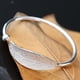 thumbnail image 3 of Charm Pulsera Hojas Regalo Moda Joyería para Mujer Pulseras Bangle, 3 of 8