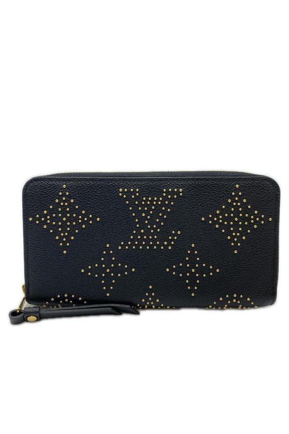 Pre-Owned LOUIS VUITTON Monogram Empreinte (Studs) Zippy Wallet M82649 Long Black Calf Leather...
