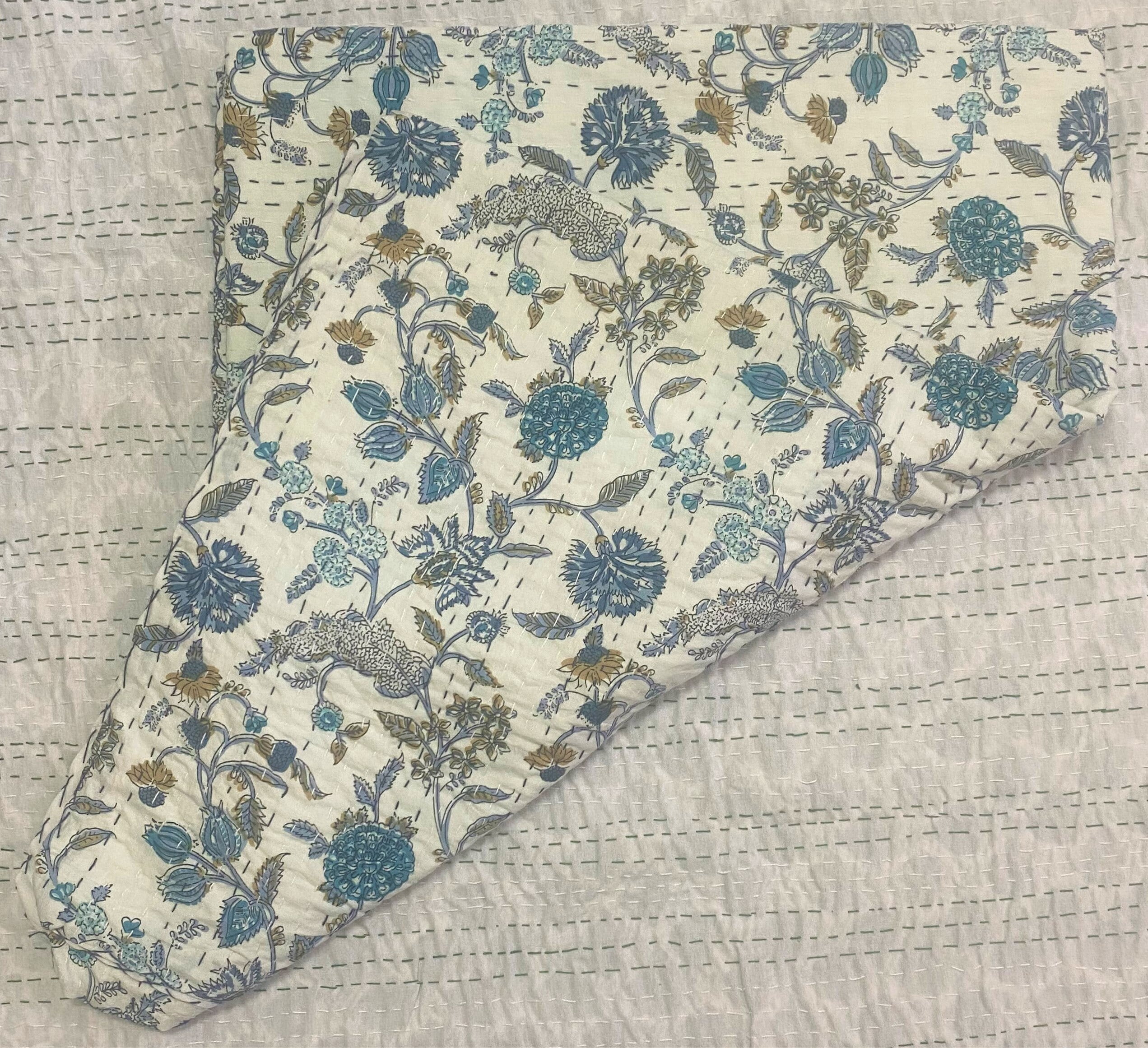Floral Kantha Quilt: Hand-stitched Cotton Blanket with Bird Design