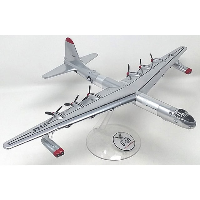 Atlantis Kit de Modèle en Plastique avec Support Pivotant-B-36 Peacemaker