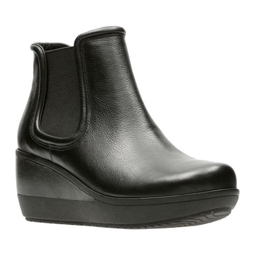 clarks wedge bootie