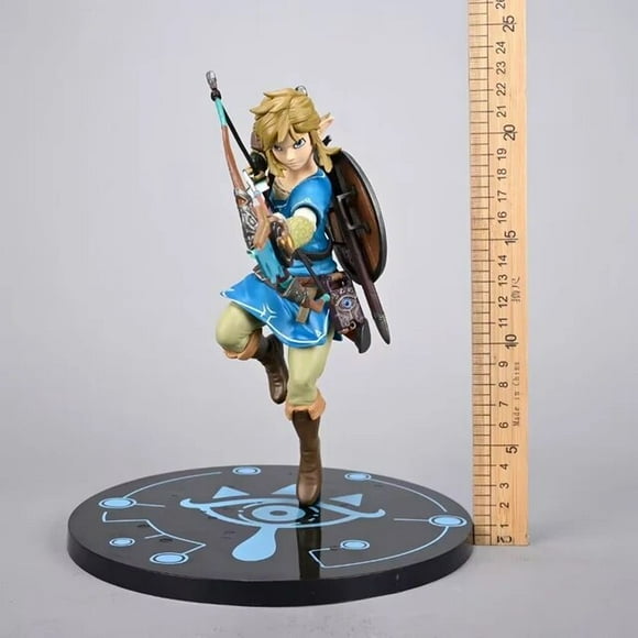 22cm The Legend Of Zelda Breath of The Wild Game Anime Figure Hunter Link Action Figure PVC Adult Collectible Model Doll Toys