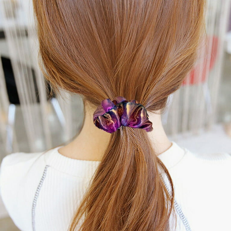 Scrunchie girl outlet