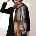 thumbnail image 4 of Bufanda larga a cuadros para mujer, bufanda gruesa de gran tamaño, cálida, para invierno y otoño, bufandas grandes a cuadros, chal, bufanda de cachemira, bufanda de invierno a cuadros, 4 of 5