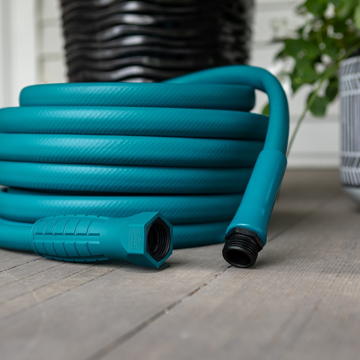 Expert Gardener 5/8" x 100 ft Heavy Duty Hybrid Polymer Garden Hose