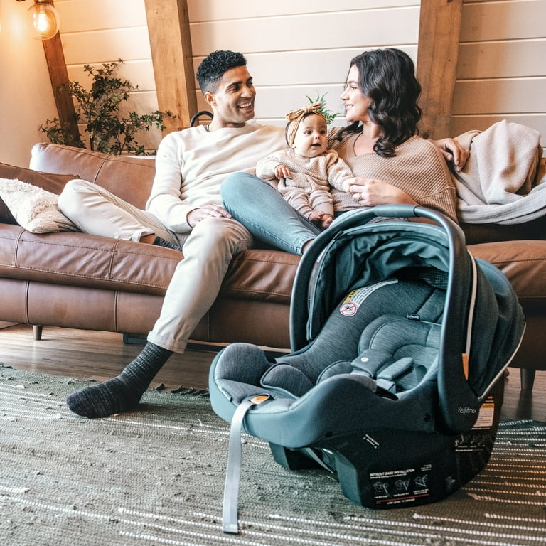 Chicco KeyFit Max Zip ClearLux Extended-Use Infant Car Seat and