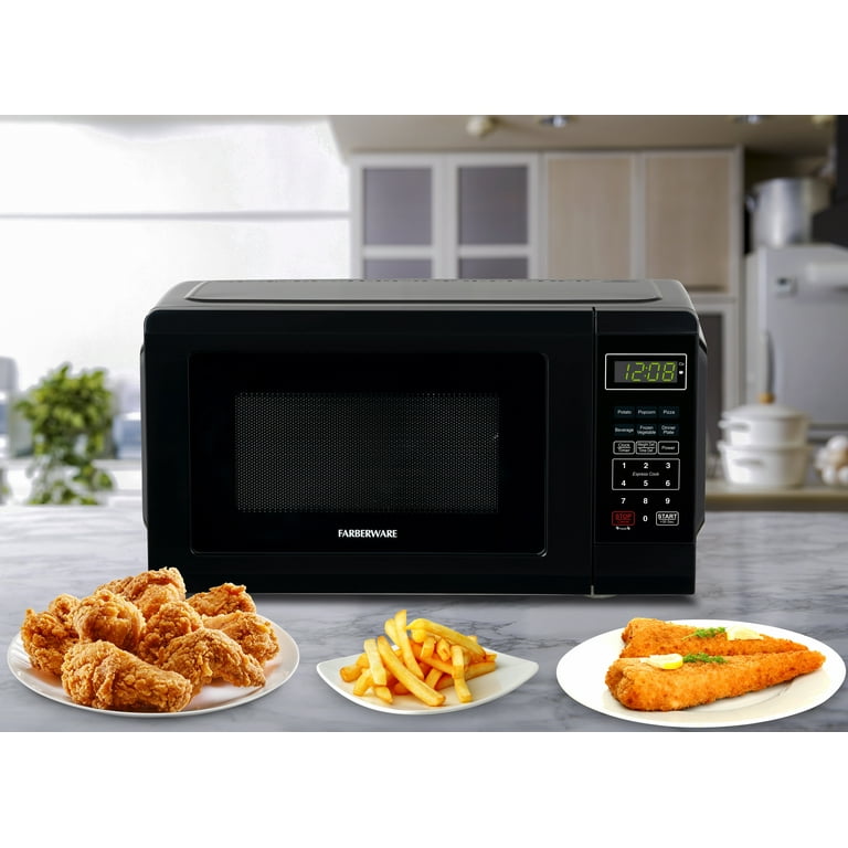 Farberware 0.7 Cu Ft, Black, Countertop Microwave Oven with