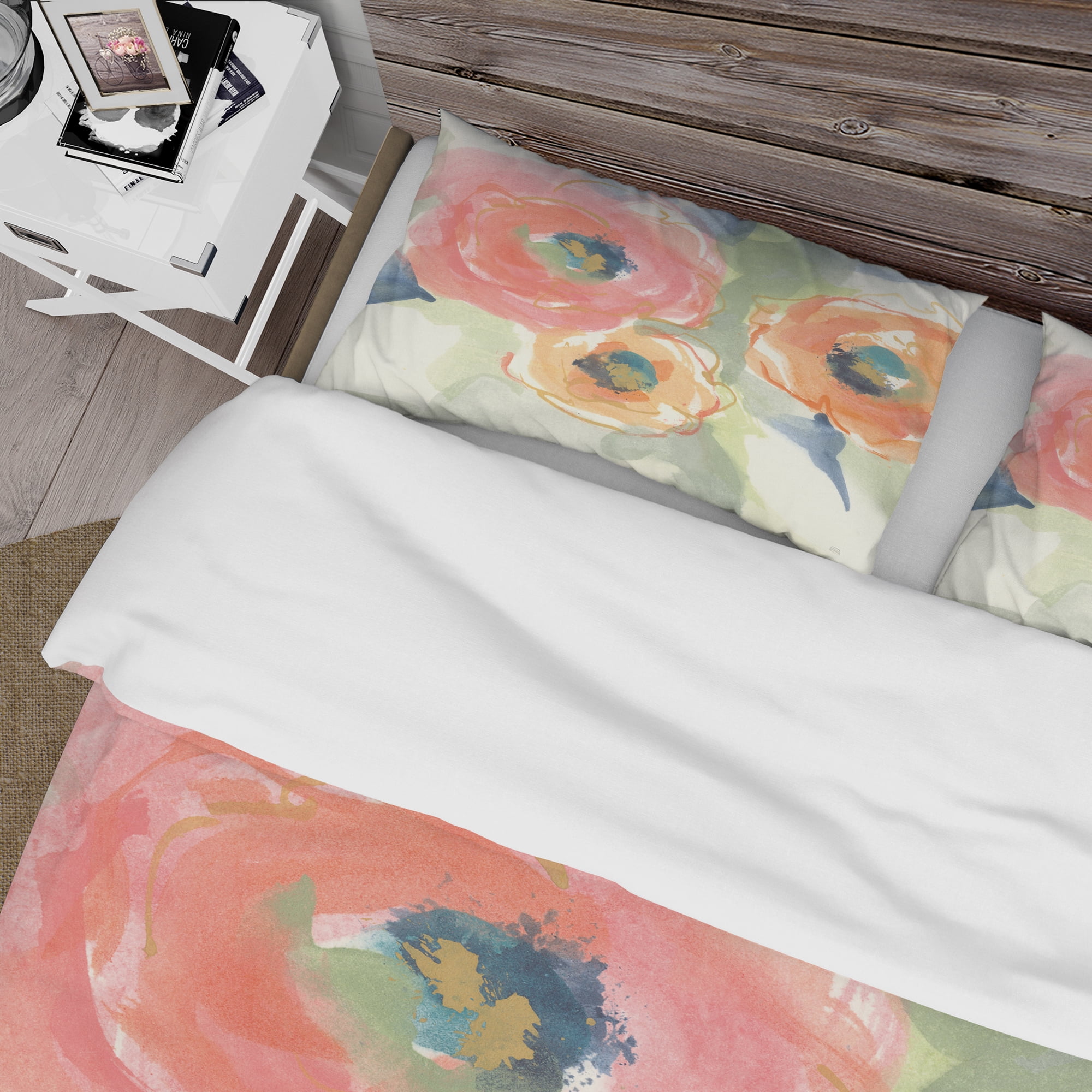 Designart 'Buttercup II' Traditional Duvet Cover Set