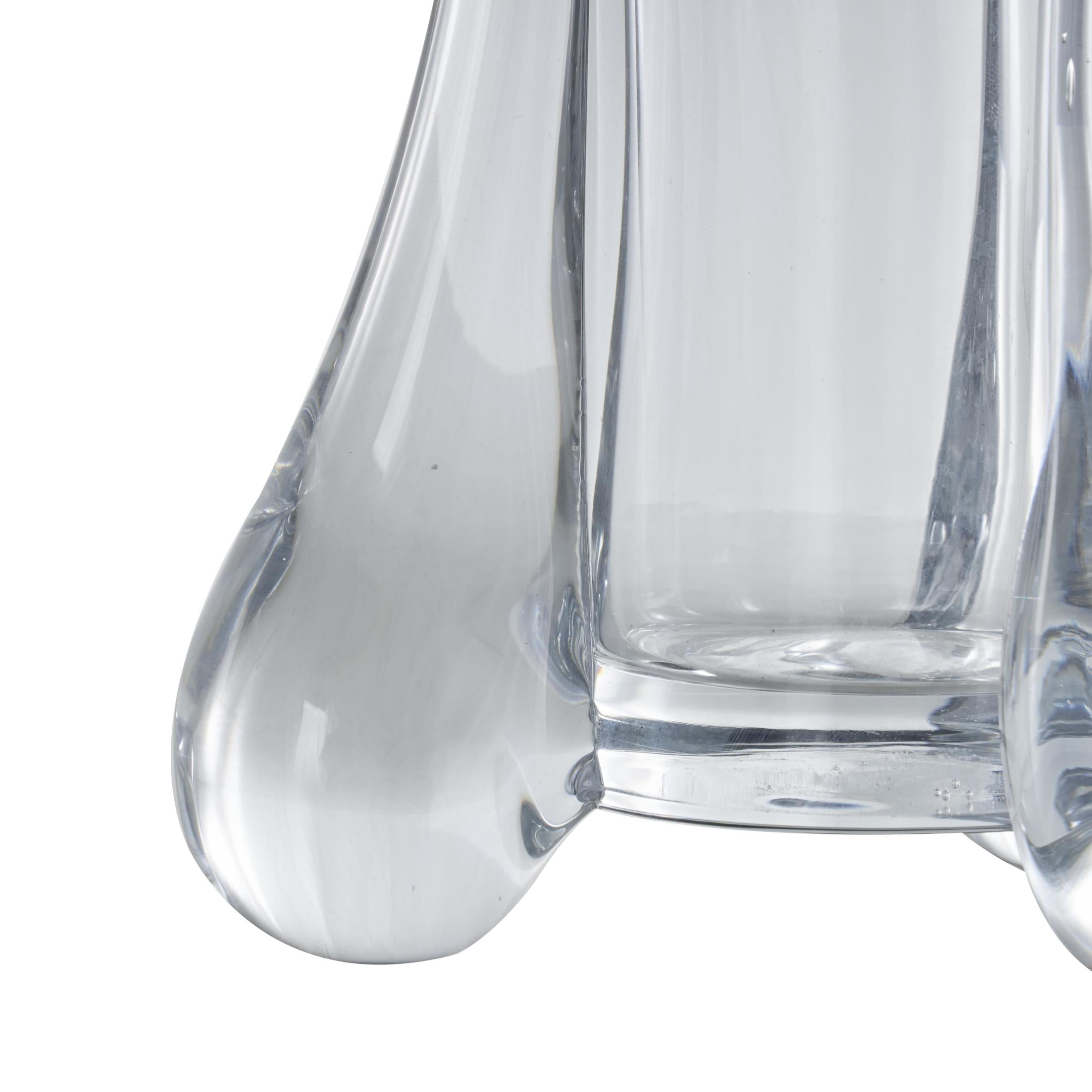 DecMode 16" Abstract Fluted Tulip Glass Vase