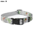thumbnail image 2 of Los collares para perros con temática animal están hechos de tela de sarga suave., 2 of 5
