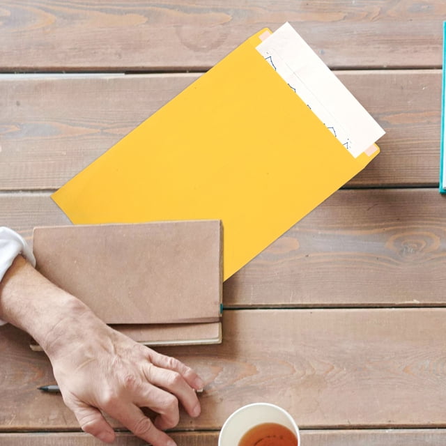 SHOWERORO 30Pcs Kraft Paper Document Envelopes with Thickened Protection and Stylish Design for Home and Office
