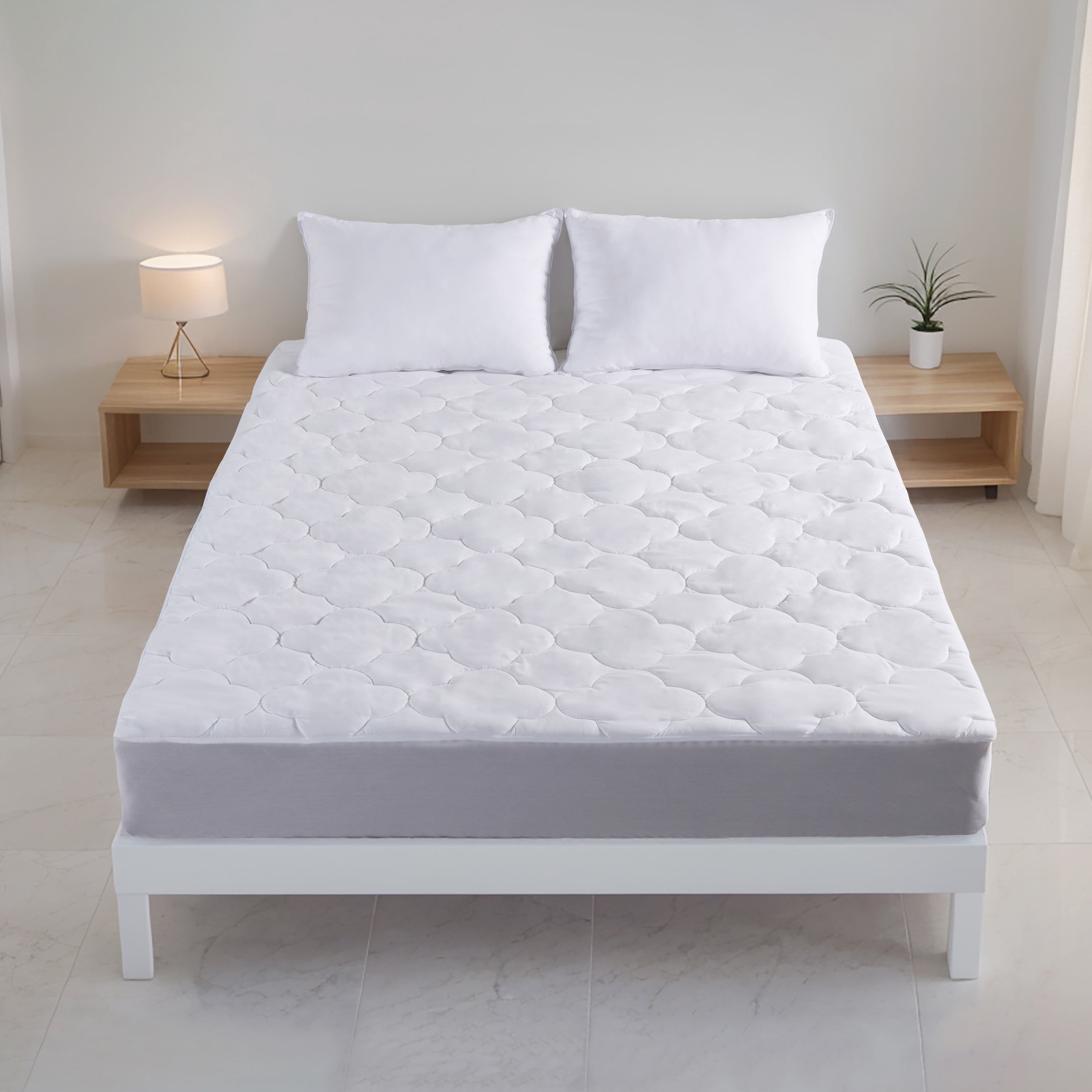 HIG White Quilted Fitted Mattress Pad, Elastic Fitted Mattress Cover Protector with Deep Pocket Fits 8-21 inch Mattress,Soft Breathable Down Alternative Bed Protector, 60x80 Inches