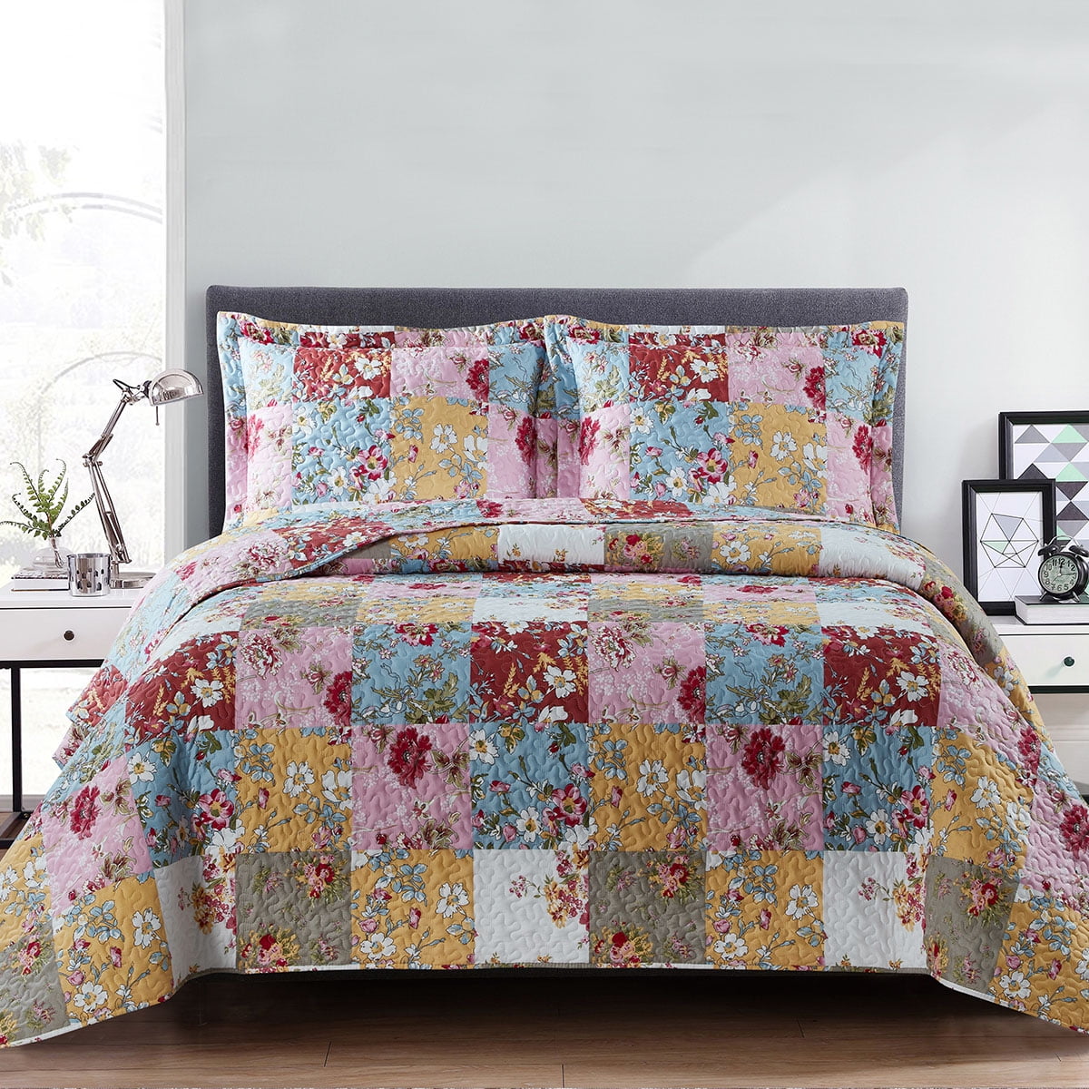 Julia Floral Quilted Coverlet Set Lightweight Reversible Wrinkle Free Bedspread 