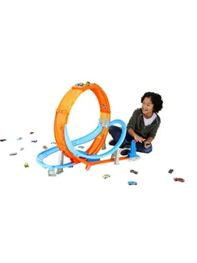 Hot Wheels Massive Loop Mayhem Track Set with 28-In Wide Track Loop & 1 Car