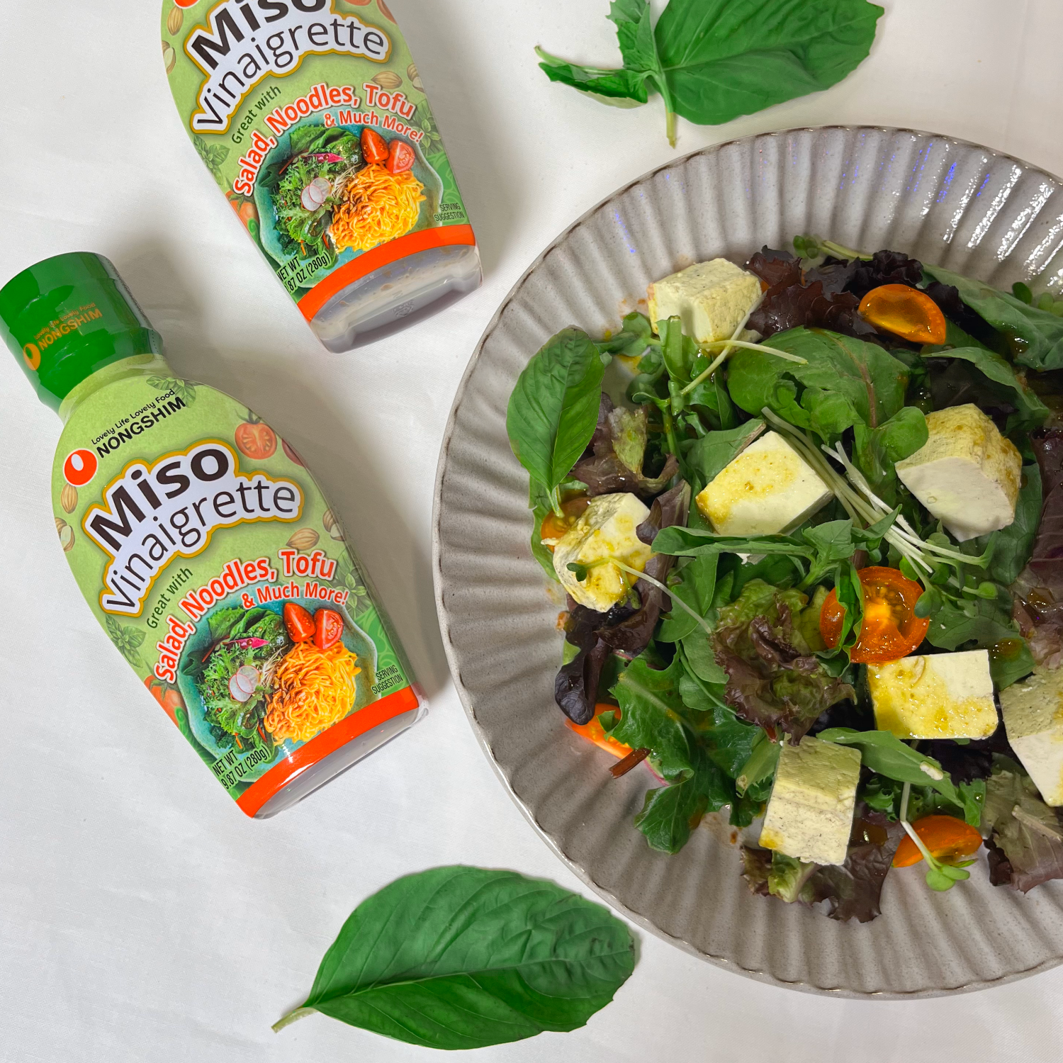 Nongshim Miso Vinaigrette Sauce, 10.6 Ounces, Liquids