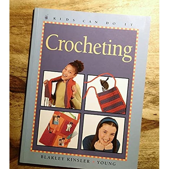 Pre-Owned Crocheting (Kids Can Do It) (Paperback) 1553371771 9781553371779