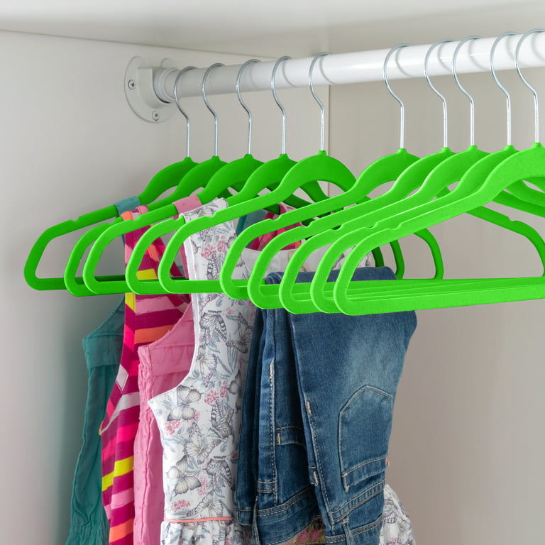 ATZJOY Kids Hangers 100 Pack Velvet Non-Slip Hangers Durable Kids Clothes