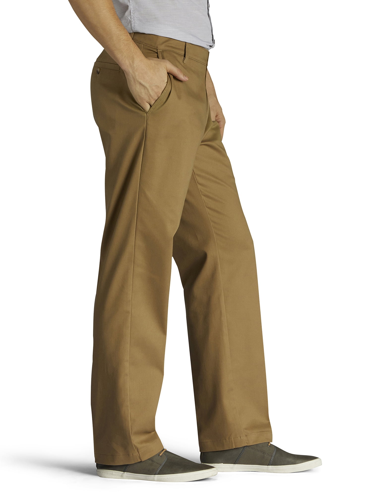 Lee Men's Total Freedom Relaxed Fit Tapered Leg Pant