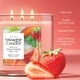 thumbnail image 3 of Candle Yankee Candle, tarro de 3 mecha, 40 horas de duración, color blanco, fresa, 3 of 7