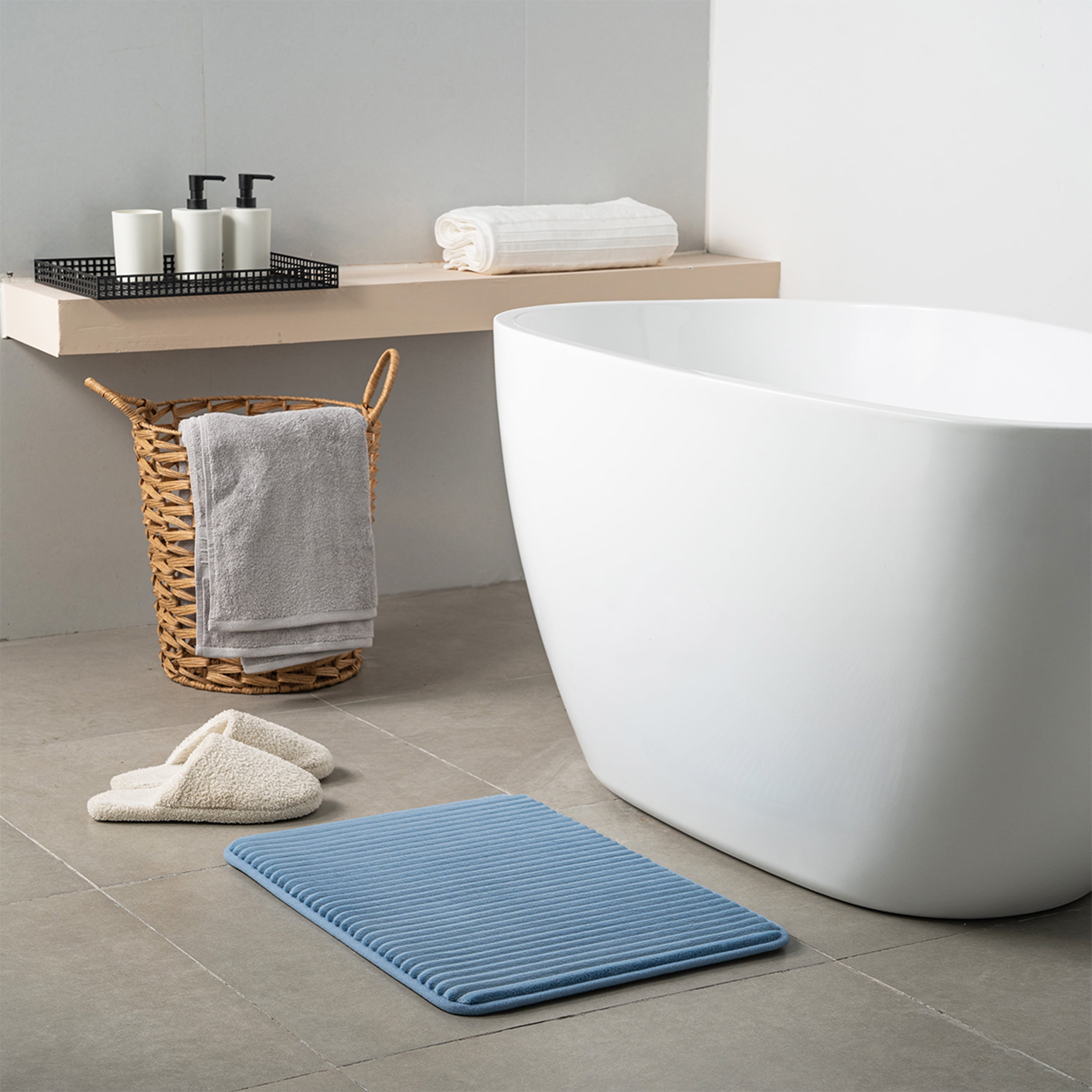 Mainstays Blue 2-Piece Performance Foam 20"x 32" Bath Rug Set