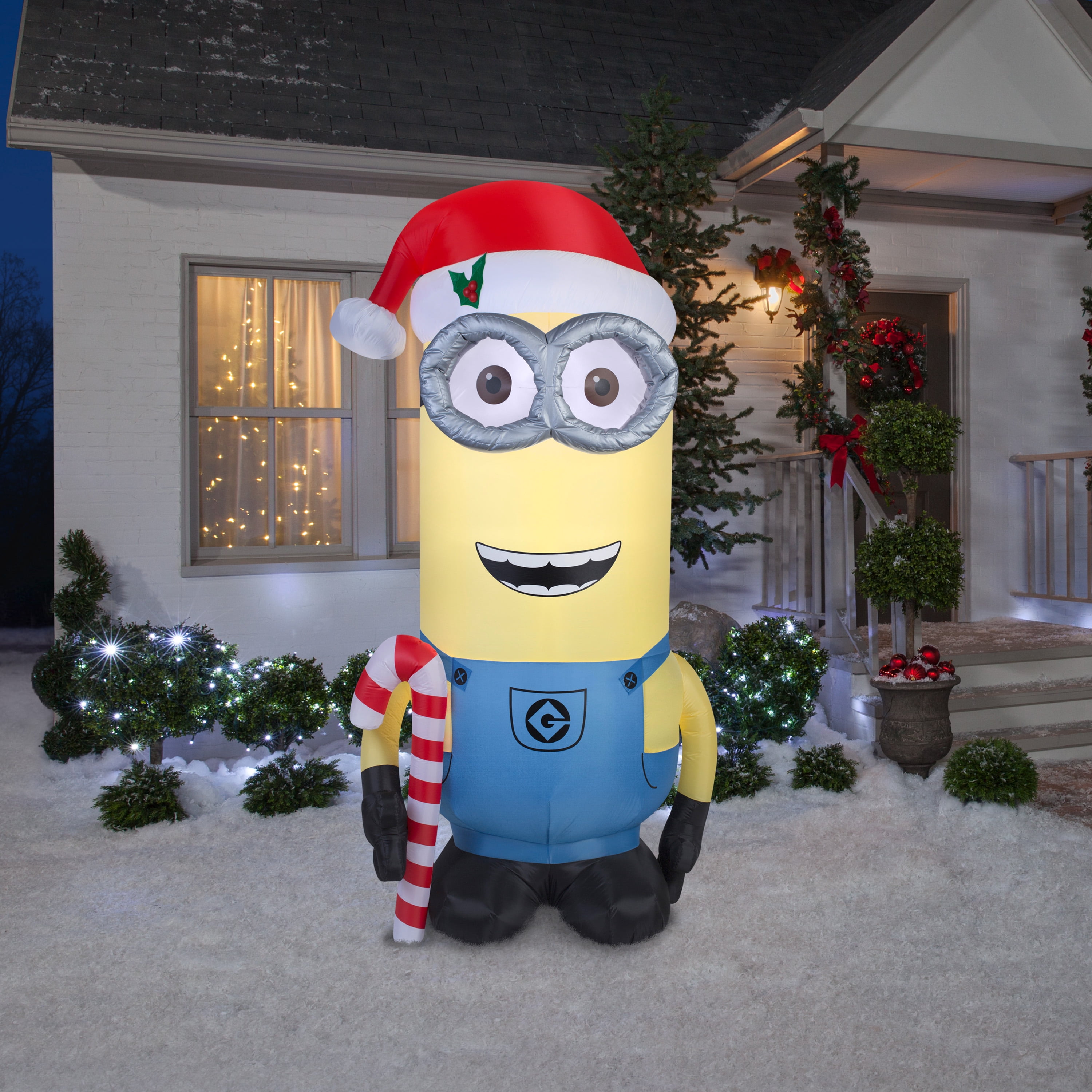 Minion Blow Up Xmas