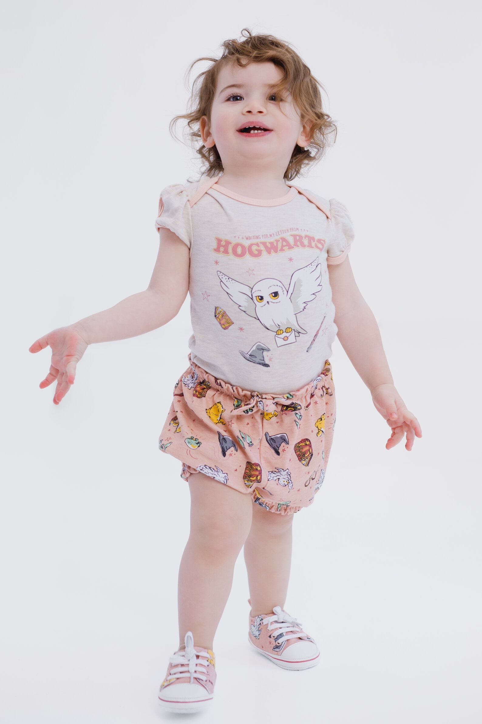 Harry Potter Hedwig Owl Bodysuit, Bubble Shorts and Shoes 3 Piece Outfit Set Newborn to Infant