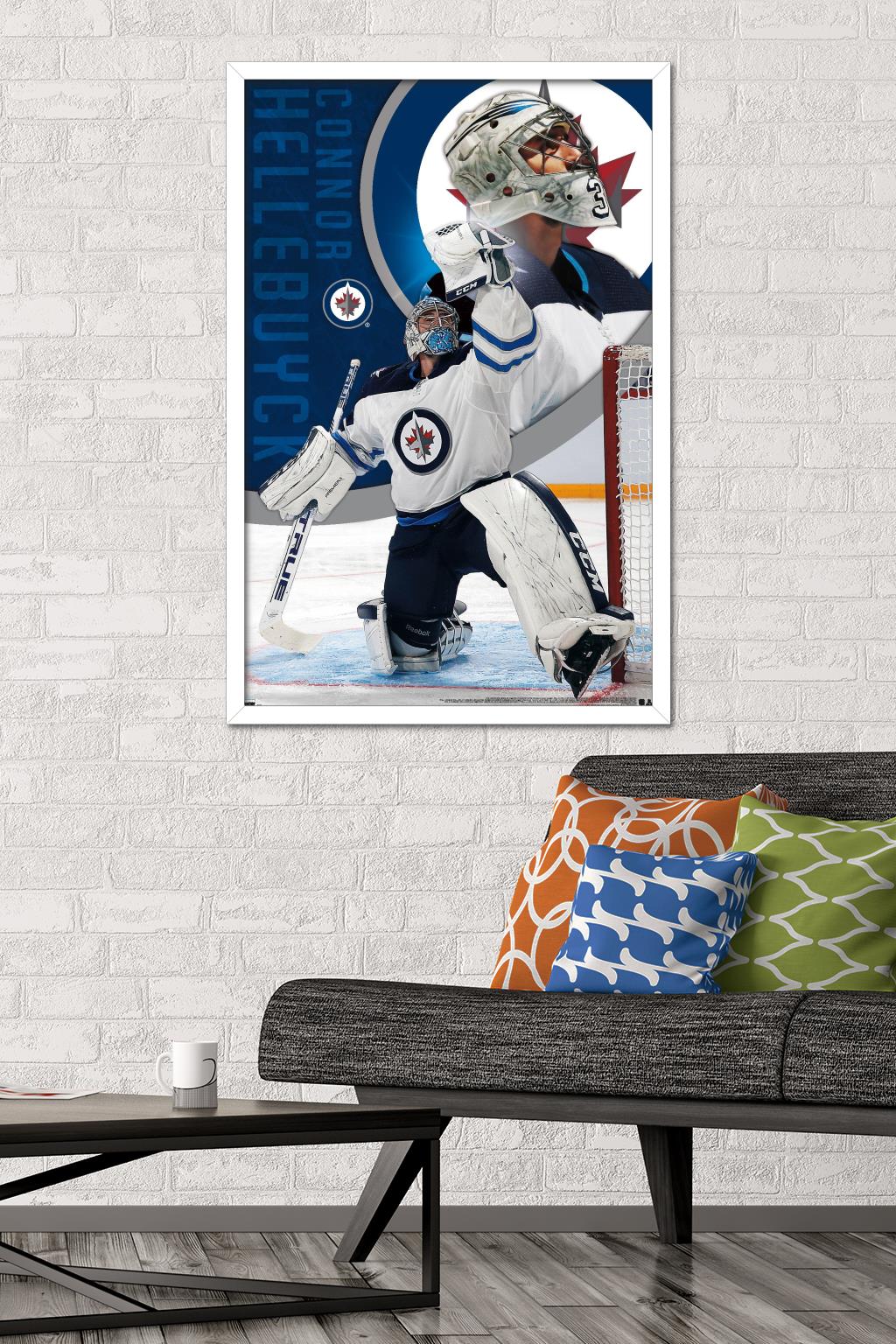 NHL Winnipeg Jets - Connor Hellebuyck 20 Wall Poster, 22.375" x 34", Framed