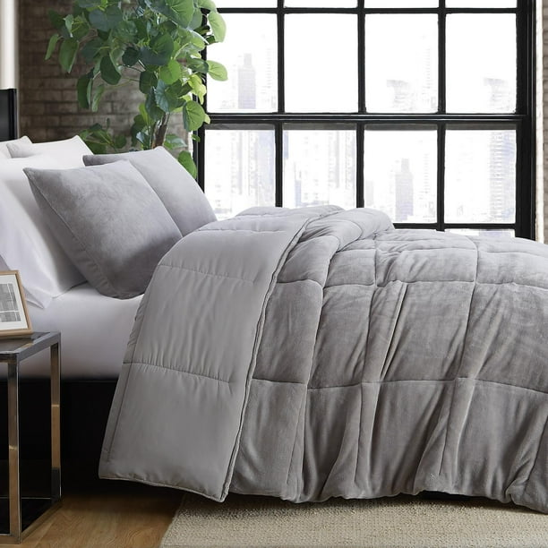 London Fog Reversible Full/Queen Comforter Set in Grey