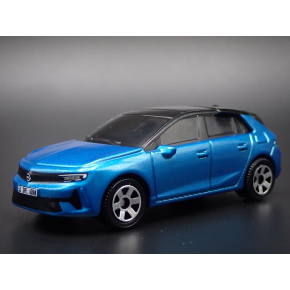 Open Box 2021-2025 OPEL ASTRA 4 DOOR 1:64 SCALE COLLECTIBLE DIORAMA DIECAST MODEL CAR